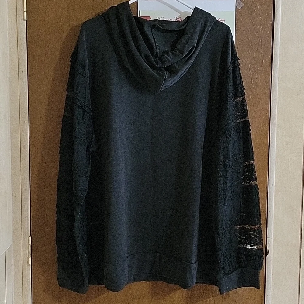SHEIN hooded long sleeve with lace material 5x - Picture 4 of 7